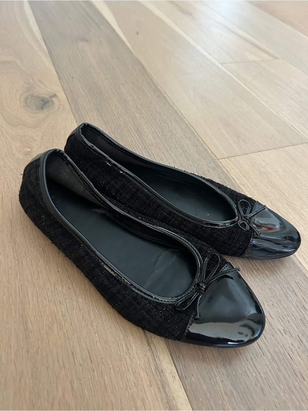 H&M Black Tweed Ballet Flats with Patent Cap Toe and Bow